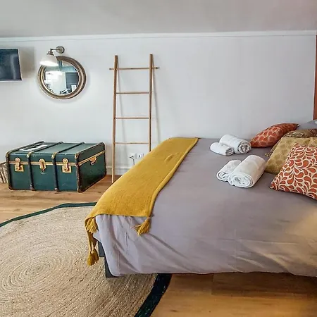 Amazing In Les Bains With Wifi Balaruc-les-Bains